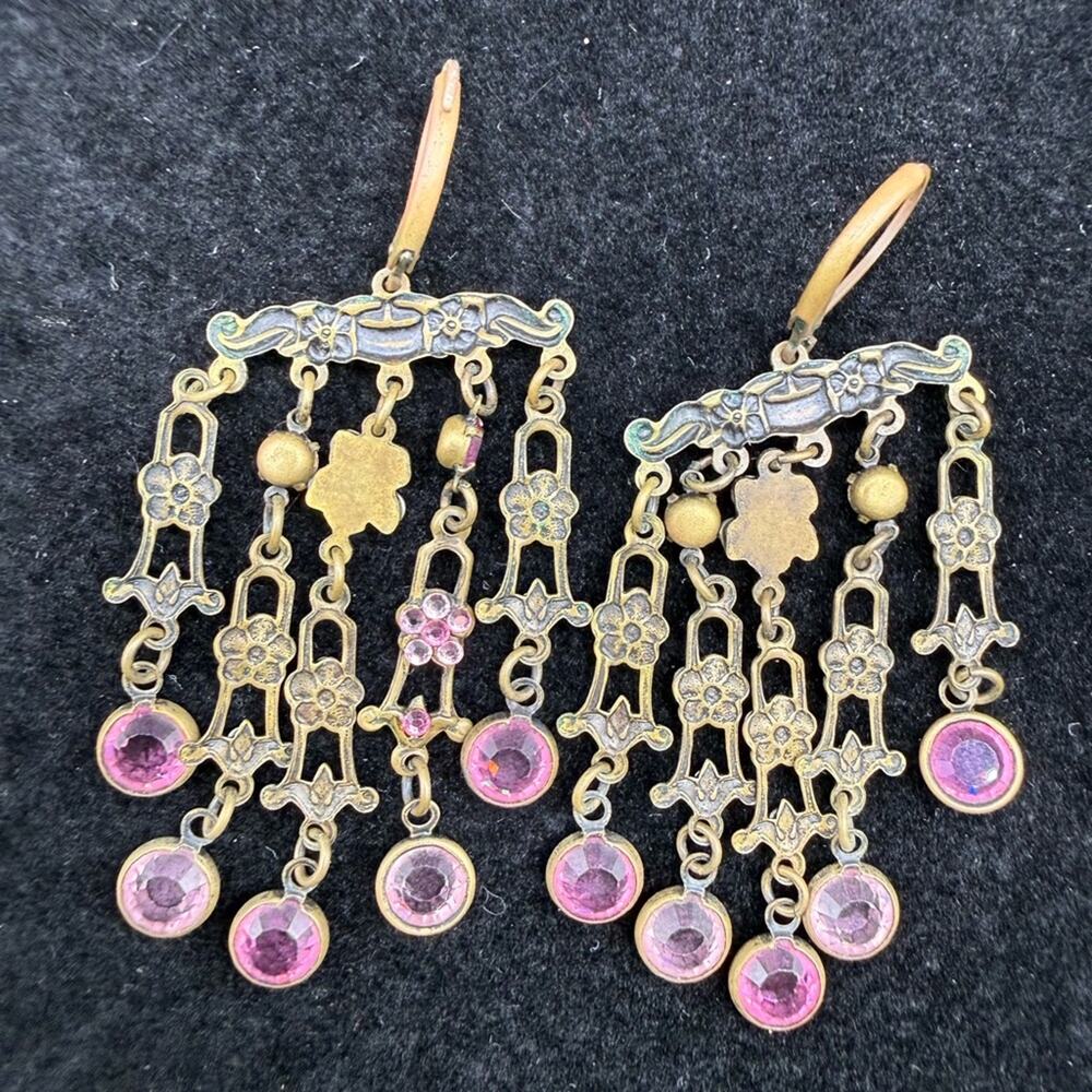 90s Victorian style Vintage Gold and Pink Crystal Chandelier Earrings 3” drop - Picture 5 of 5
